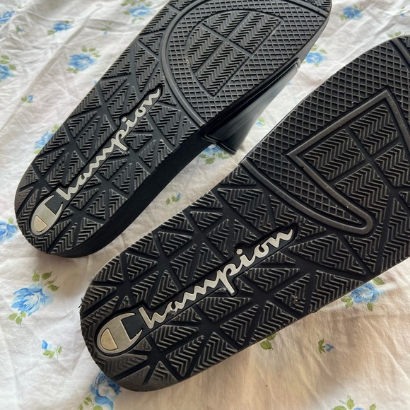 Black and White Champion Slippers - Picture 5 of 5